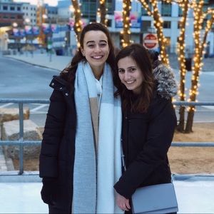 Meet your Posher, Tina